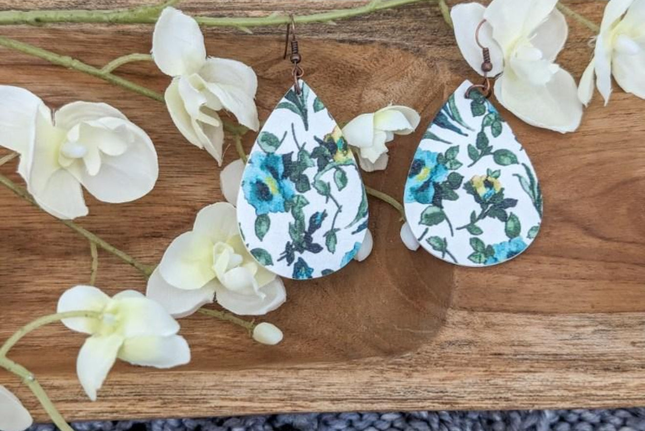 Beautiful Drop Earring Set