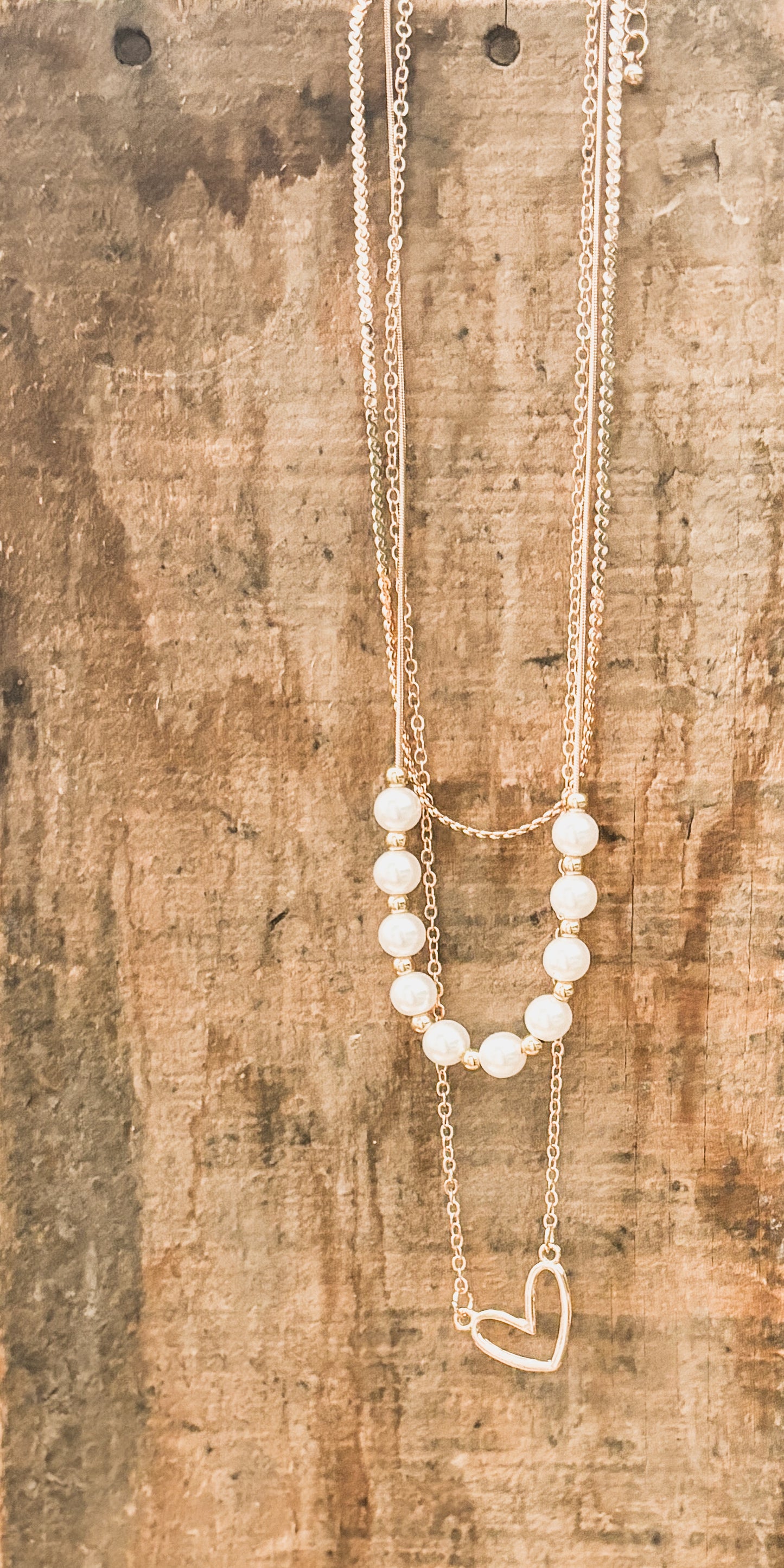 Beautiful Gold and Pearl Heart Necklace