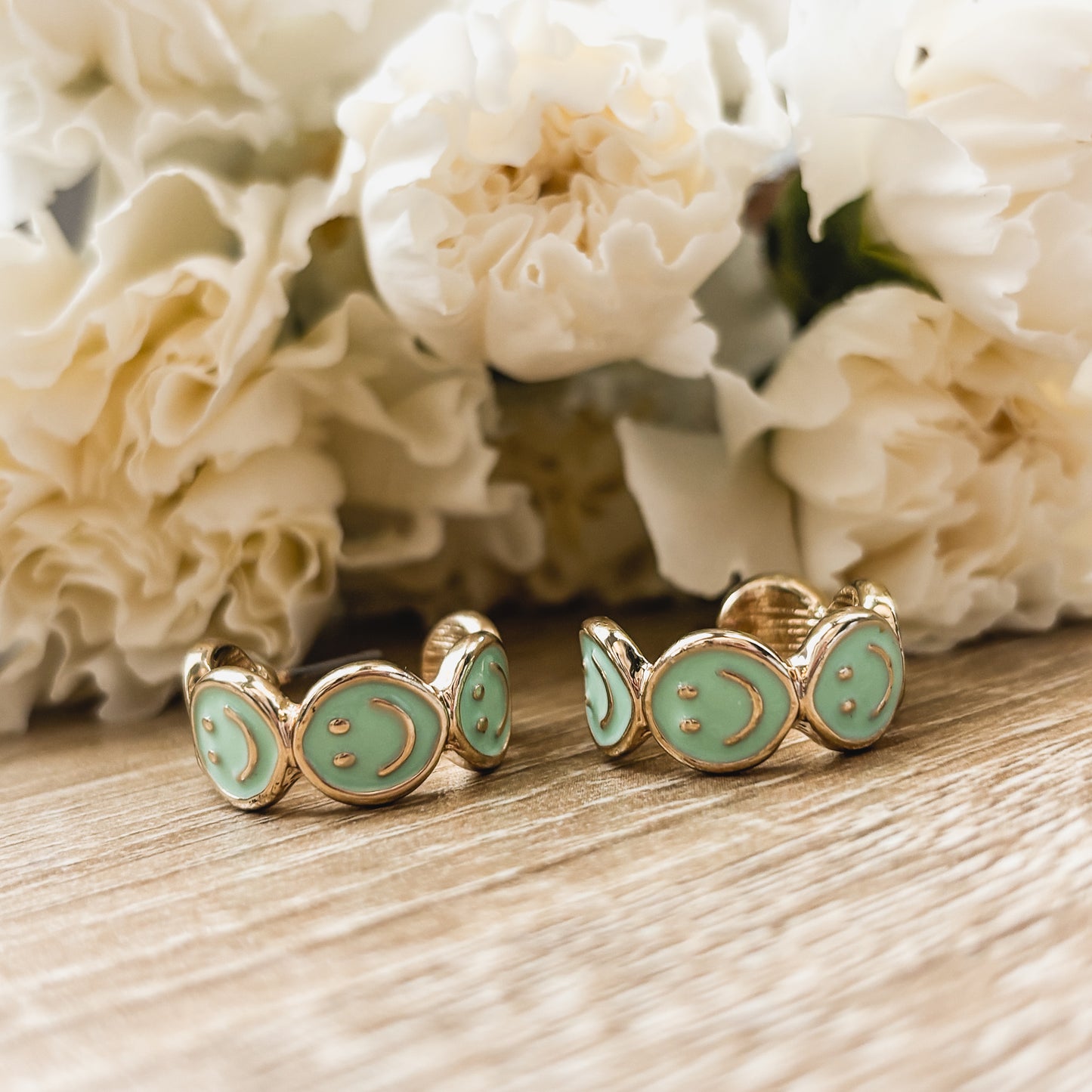 Adorable Smiley Face Hoop Earrings-Mint