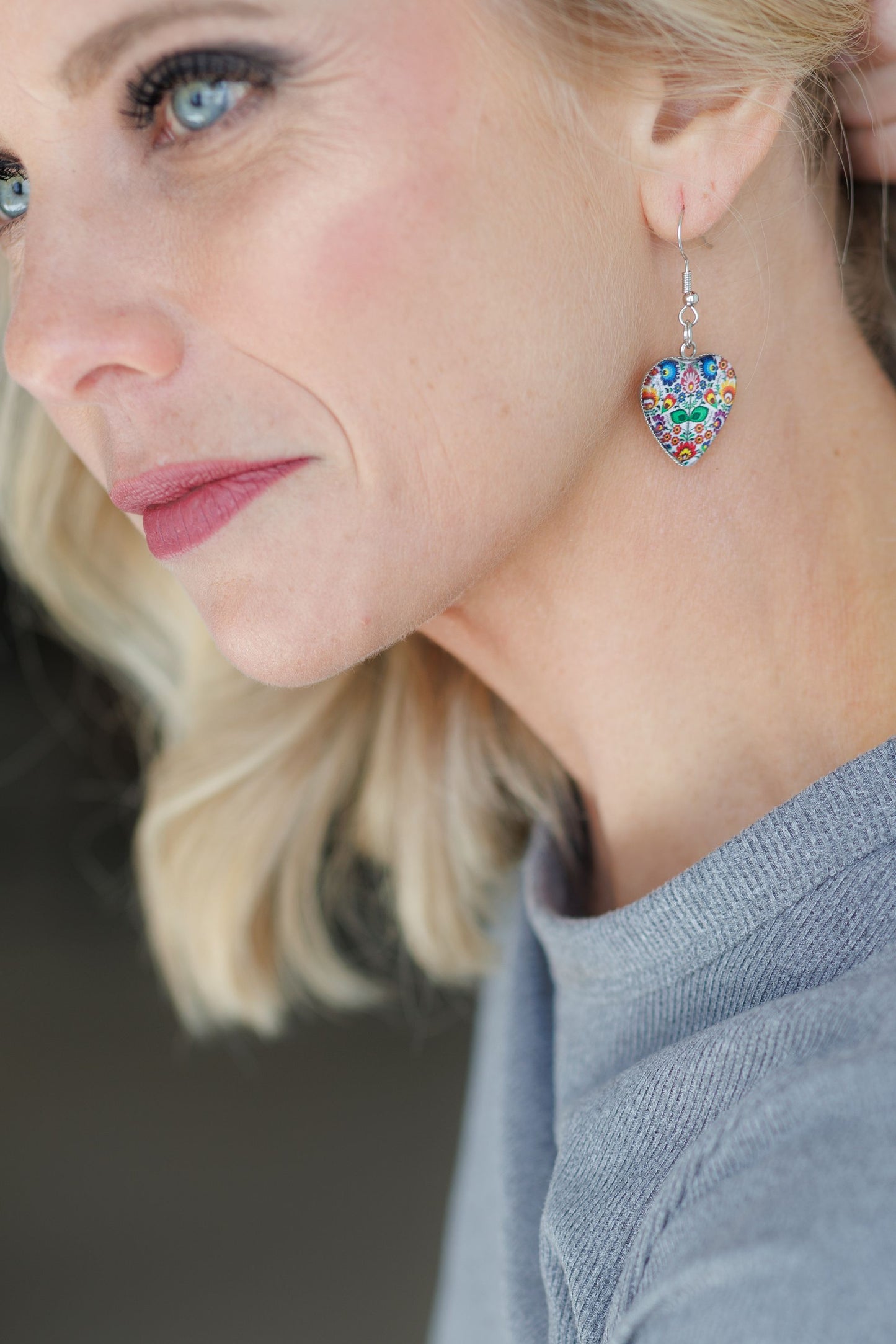 Beautiful Folk Style Heart Earrings