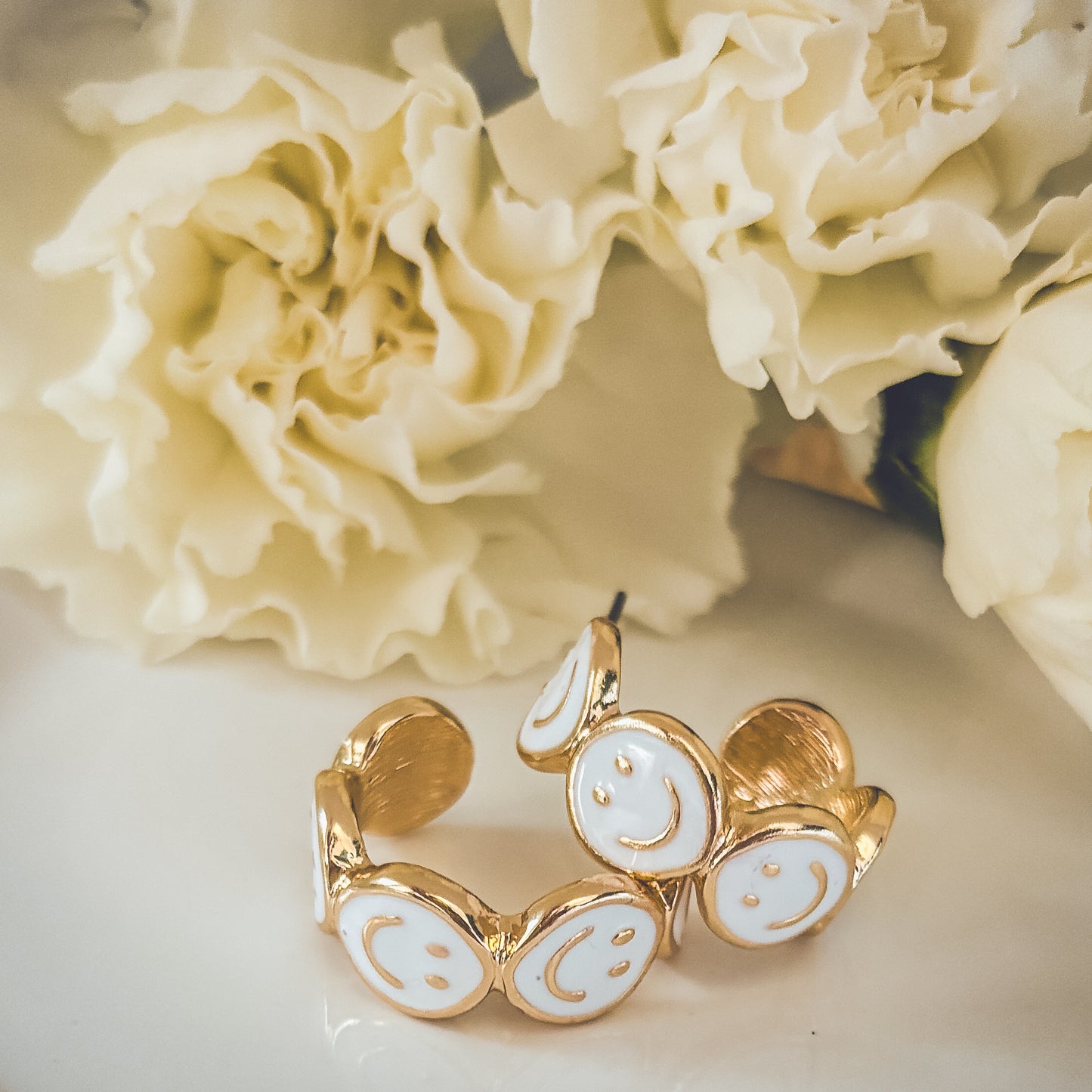 Adorable Smiley Face Hoop Earrings-White
