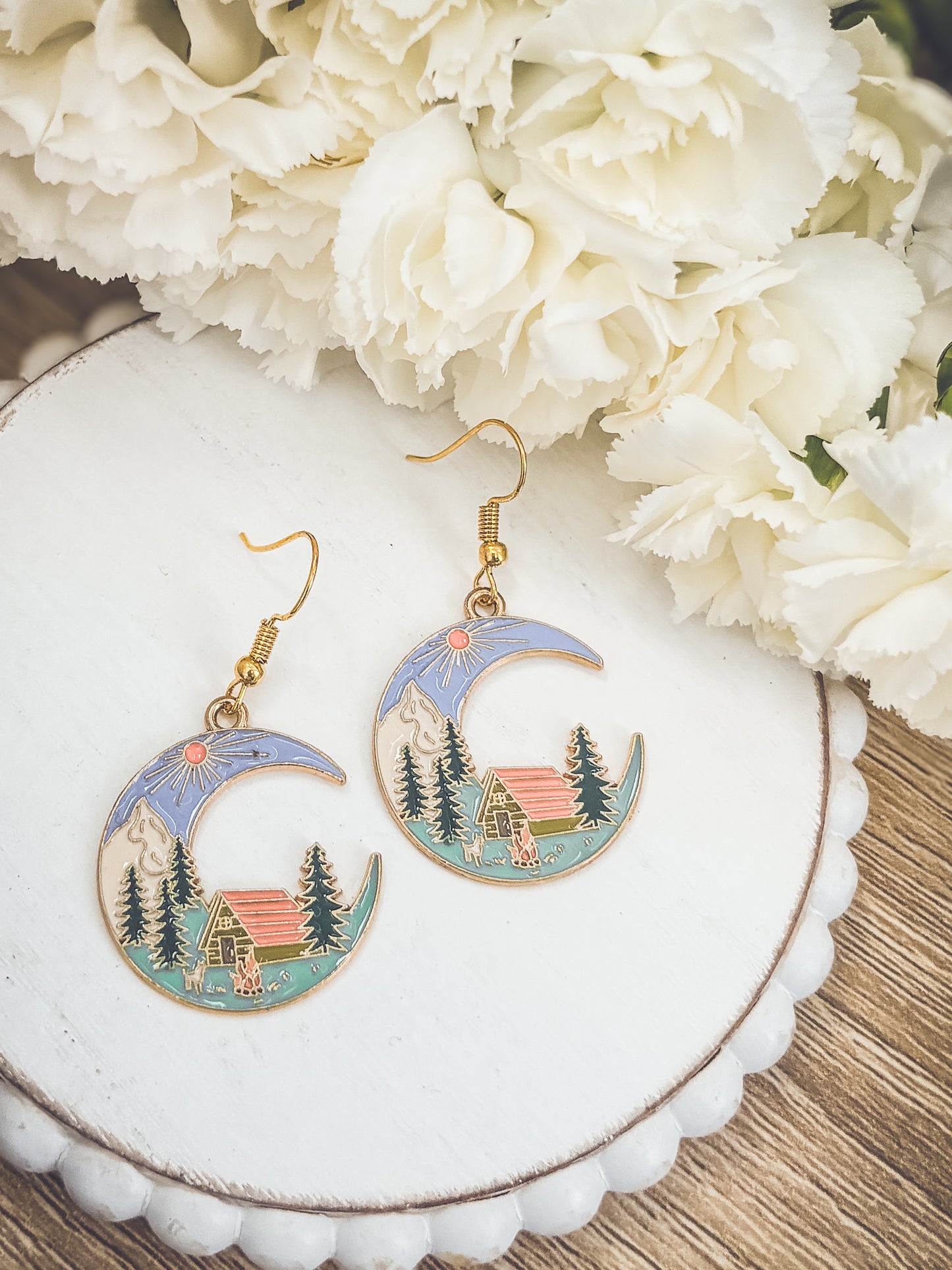 Beautiful Cabin Earrings