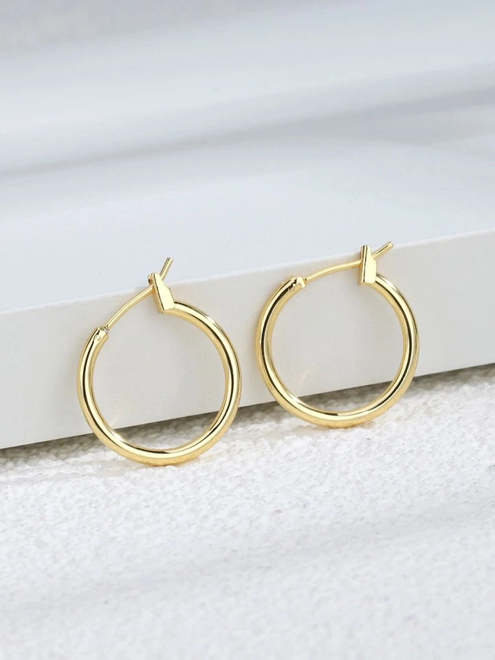 The Everyday Hoop Earrings