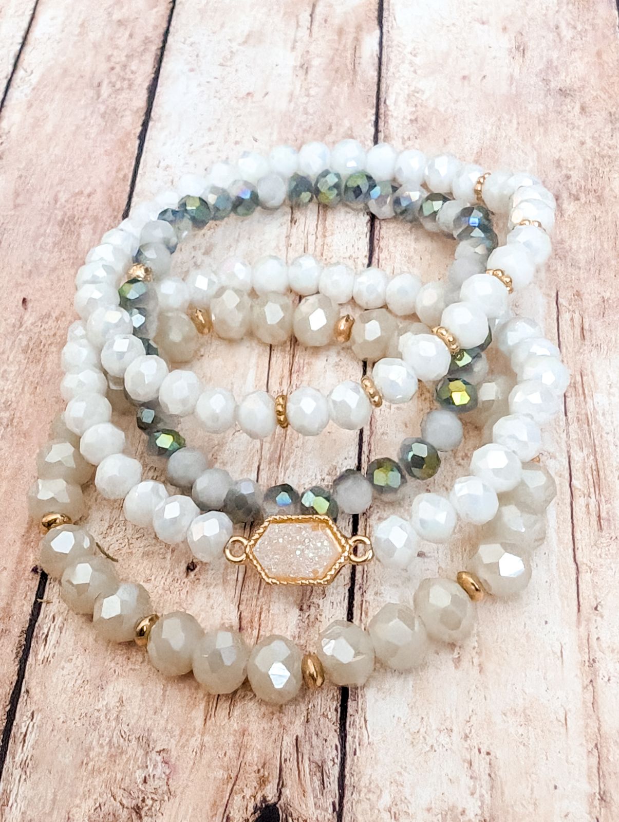 Beautiful White Bracelet Set