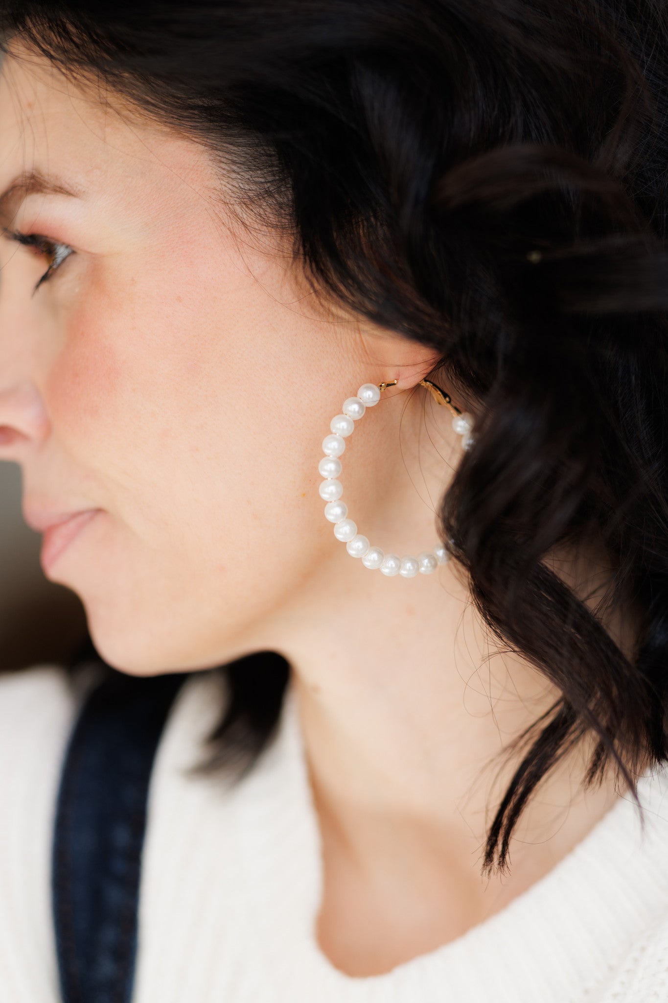 Beautiful Pearl Hoops