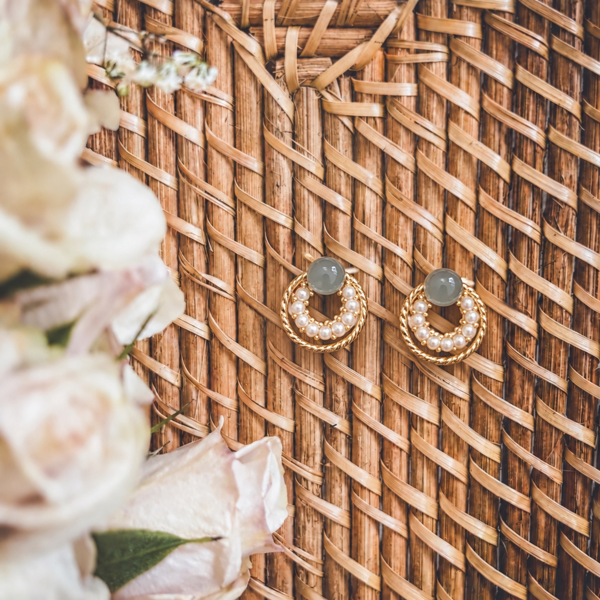 Pearl & Gray Vintage Circle Stud Earrings