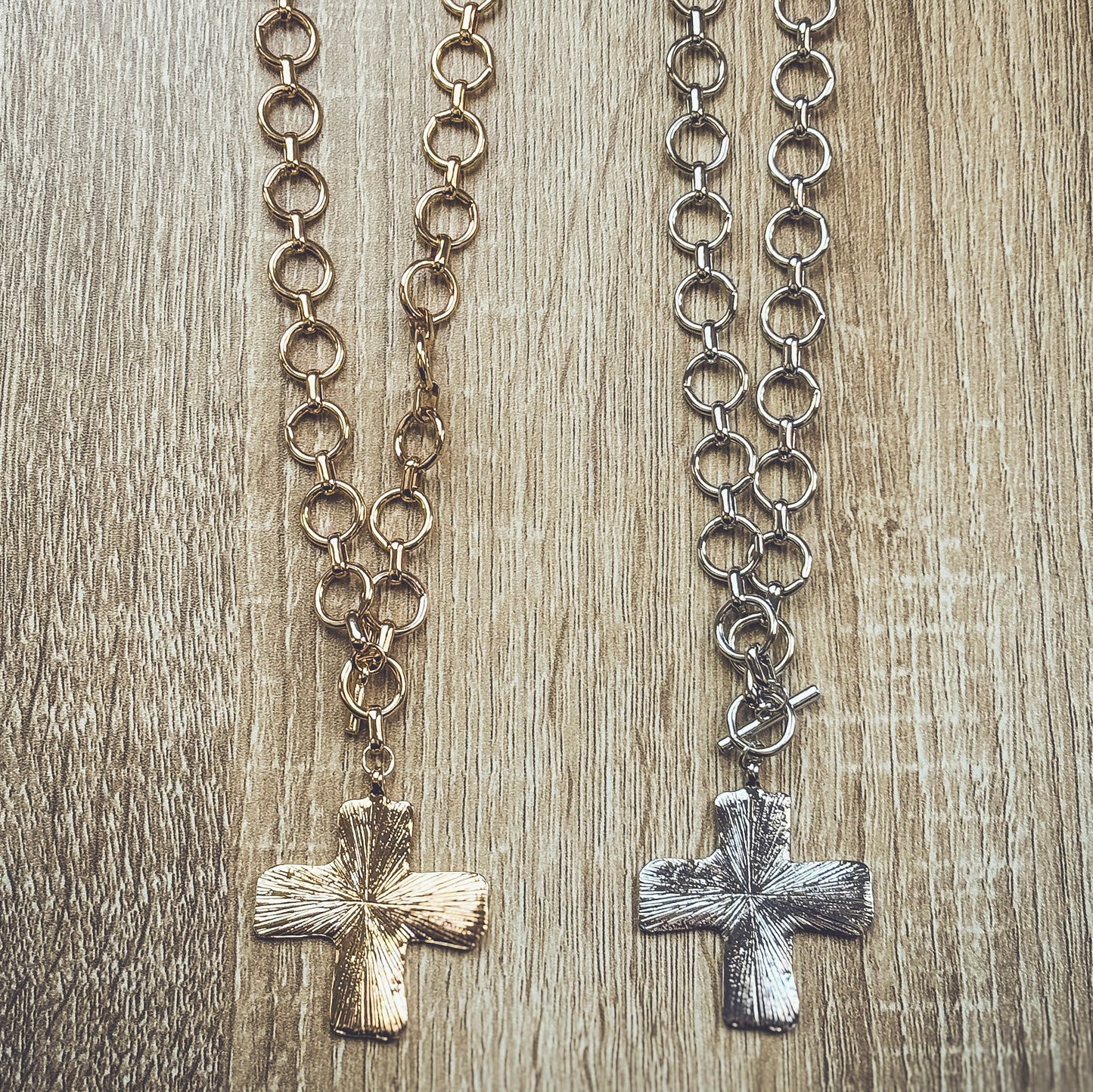 Beautiful Chunky Cross Necklace- Gold or Silver