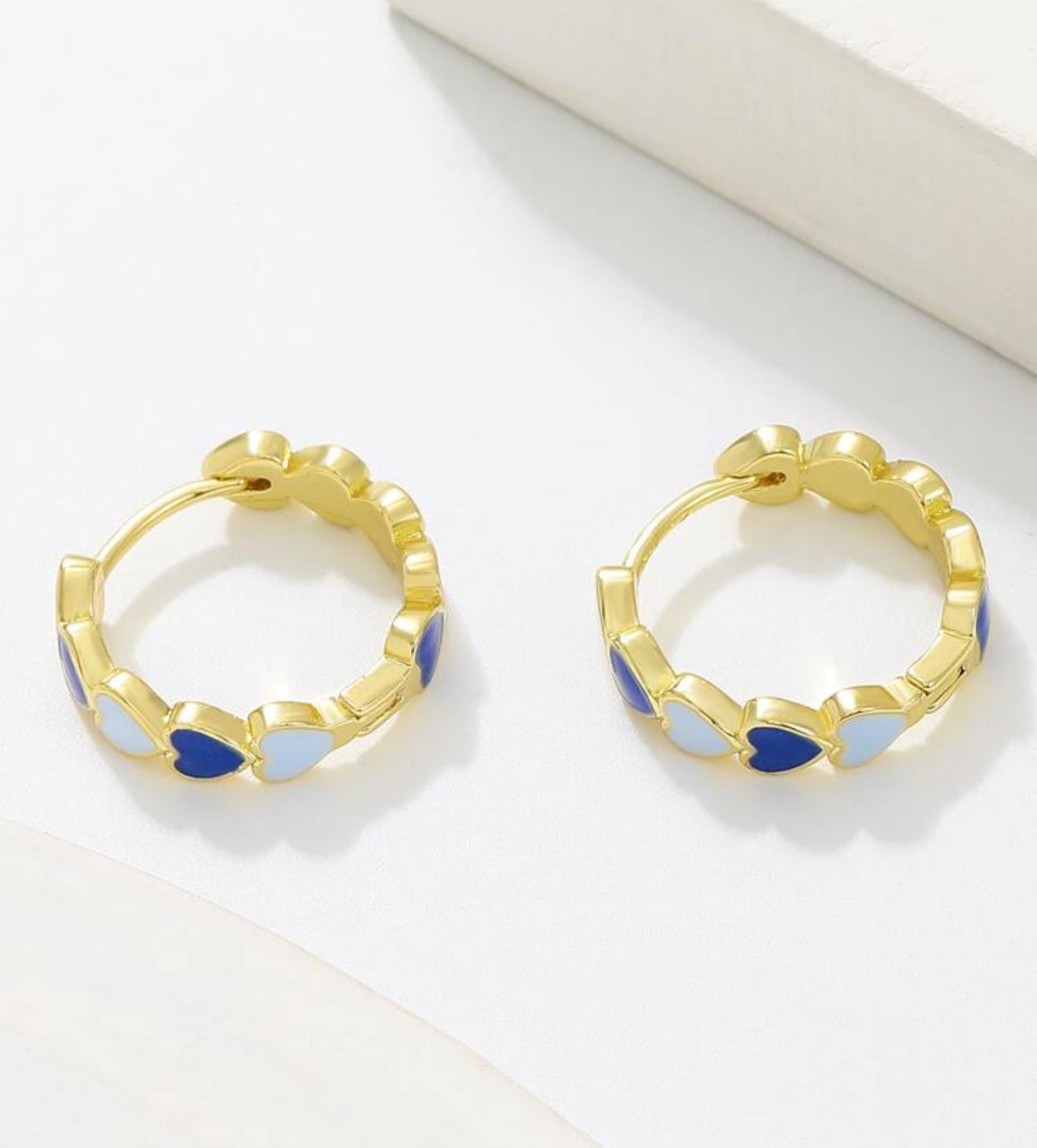 Adorable Blue Heart Huggies