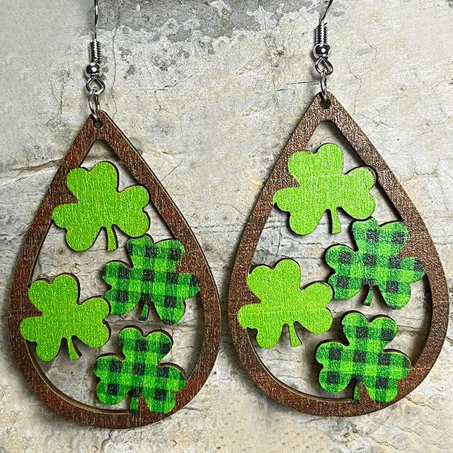 Beautiful Wood Shamrock Earings