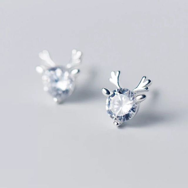 Beautiful Reindeer Rhinestone Stud Earrings