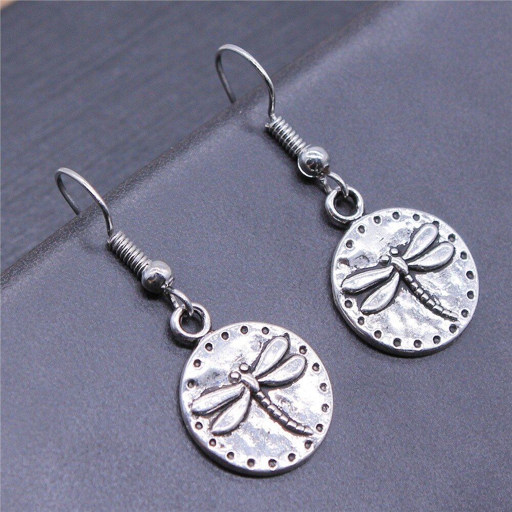 Beautiful Silver Dragonfly Pendant Earrings