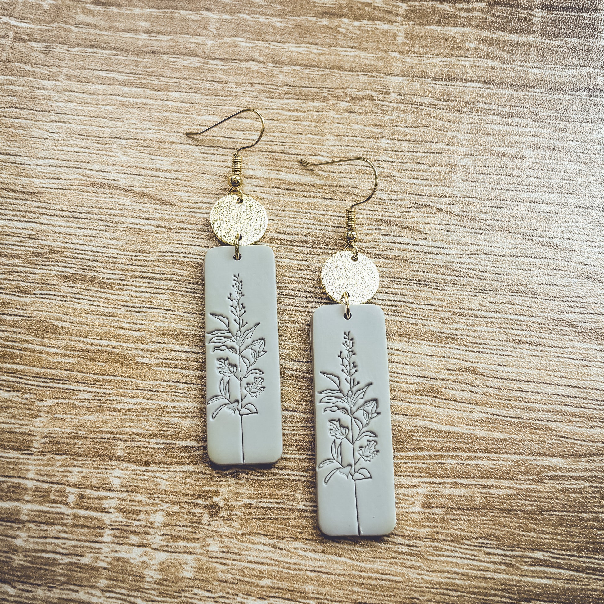 Beautiful Gray and Gold Floral Earrings