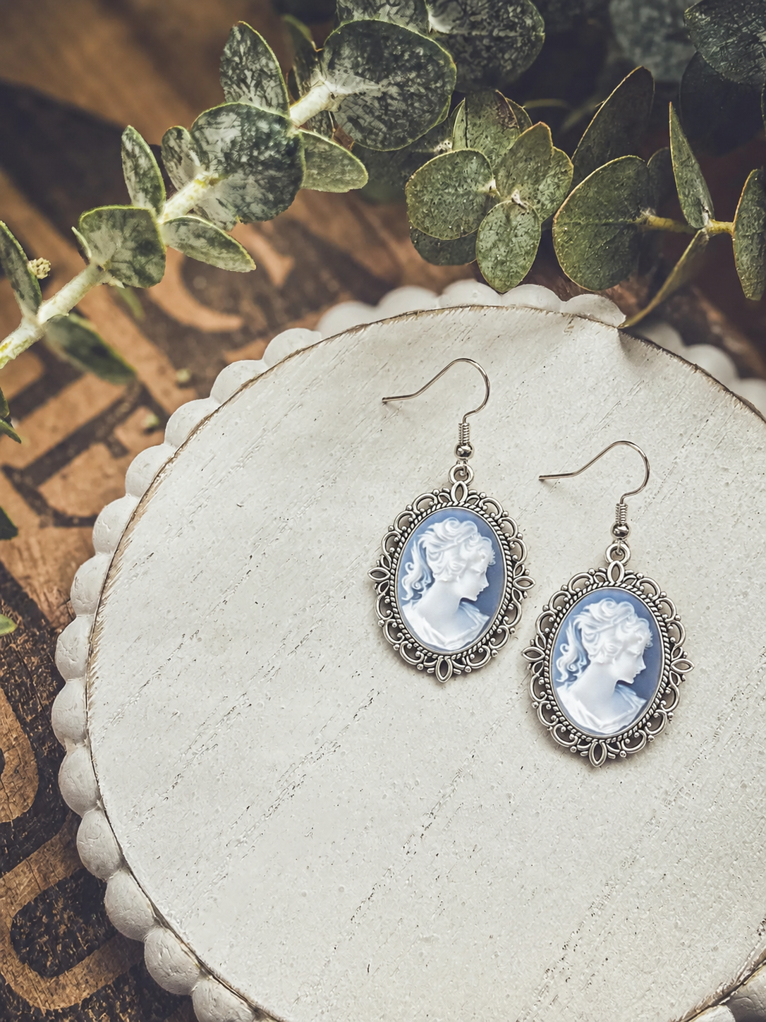 Beautiful Cameo Silhouette Earrings