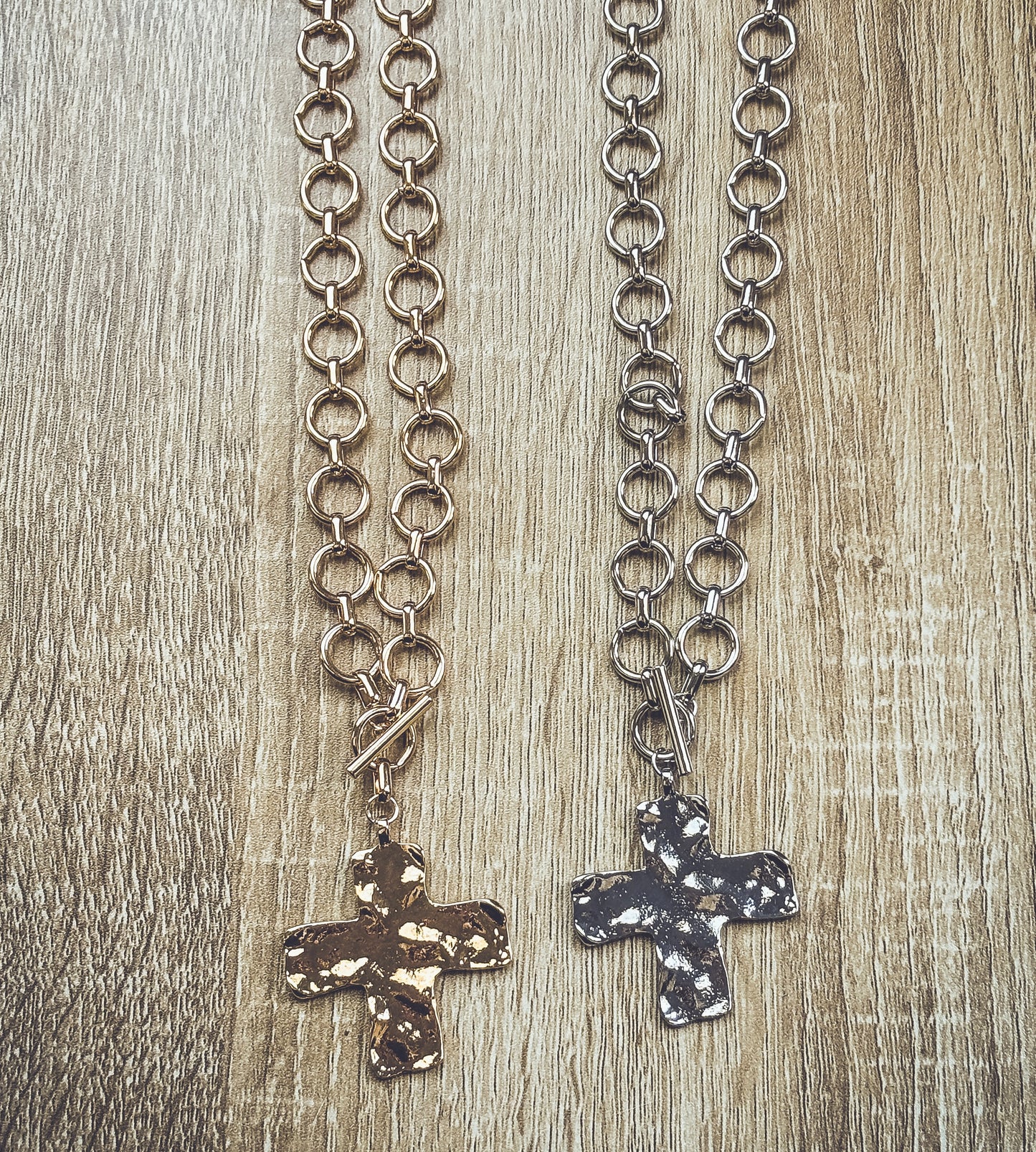 Beautiful Chunky Cross Necklace- Gold or Silver