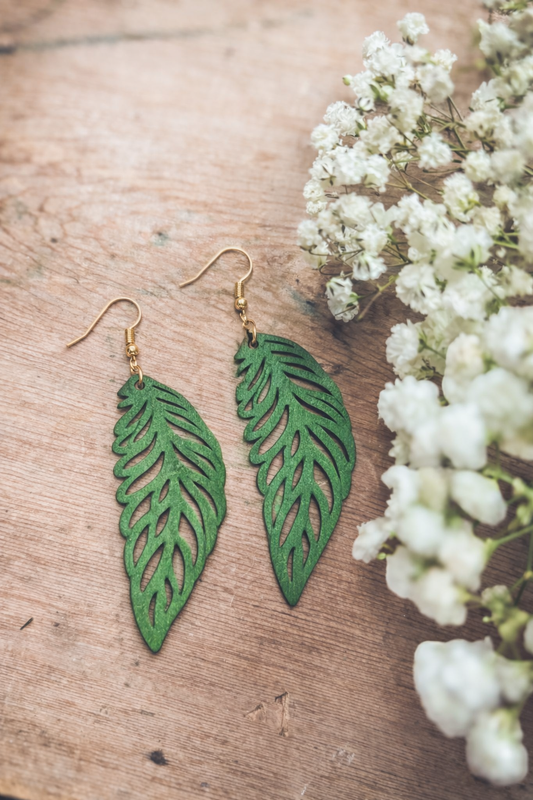 Beautiful Green Wood Leaf Earrings