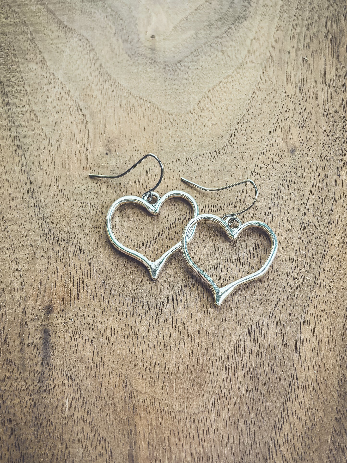 Beautiful Silver Heart Earrings