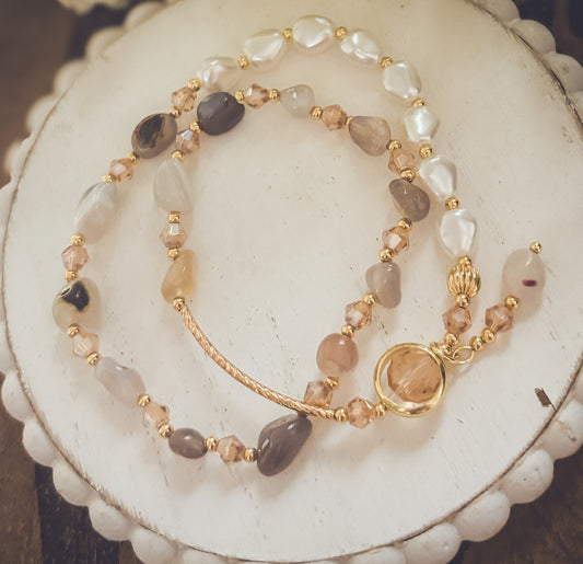 Beautiful Pearl and Stone Bracelet