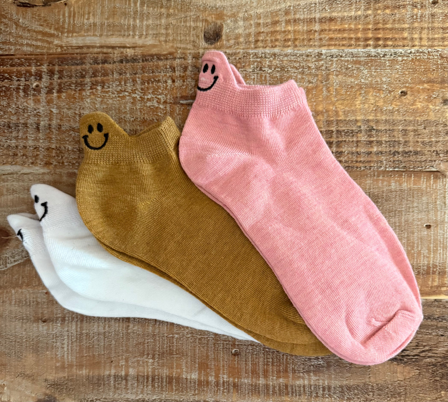 Adorable 3 Pair Smiley Socks